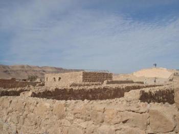 1238054766_masada04